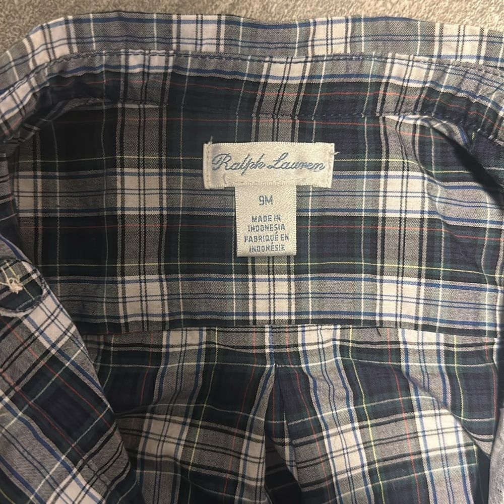 Ralph Lauren button down size 9 months
￼ - Picture 2 of 2